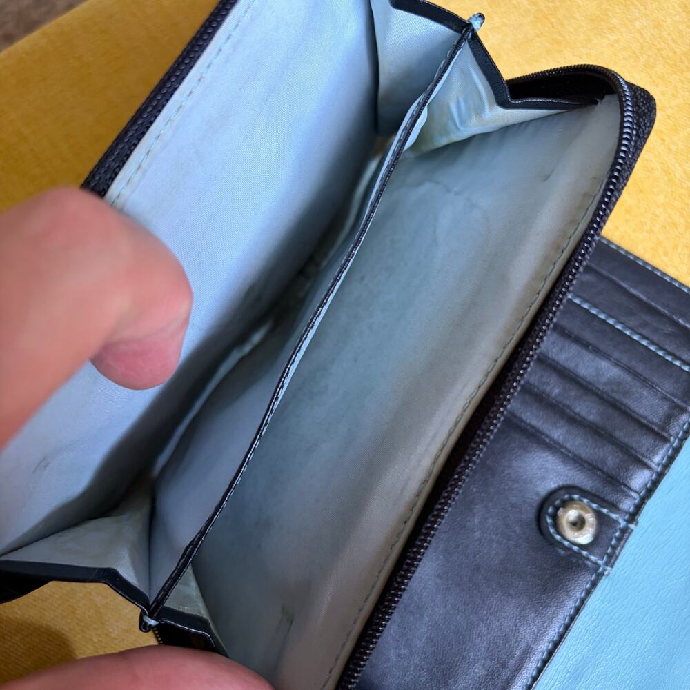 Radley Black Leather Trifold and Zip Wallet Light Blue Scottie Dog - Picture 6 of 9